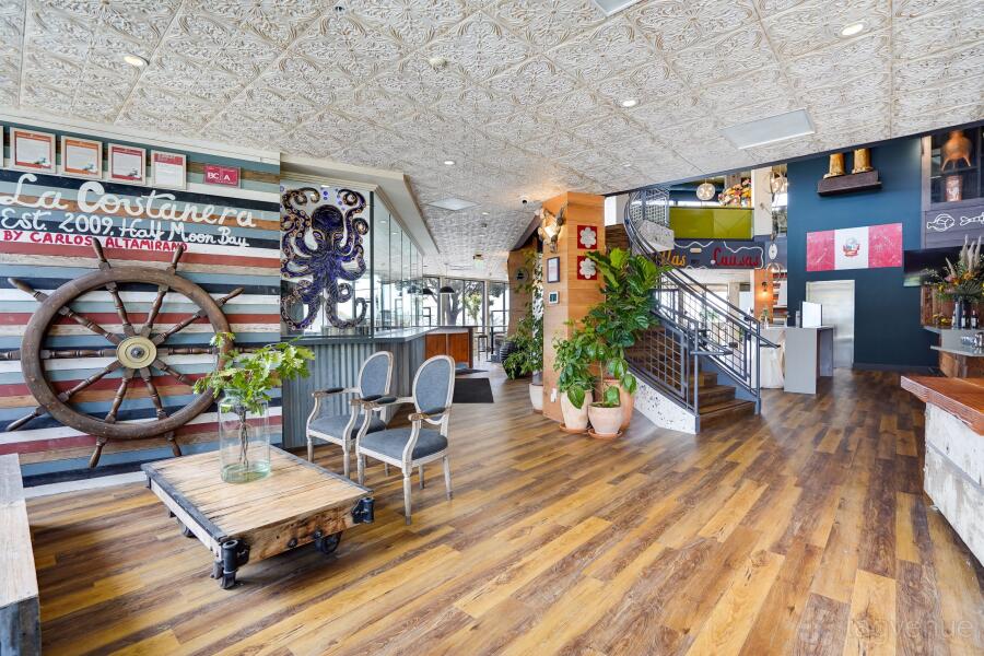 Lounge + Terrace at