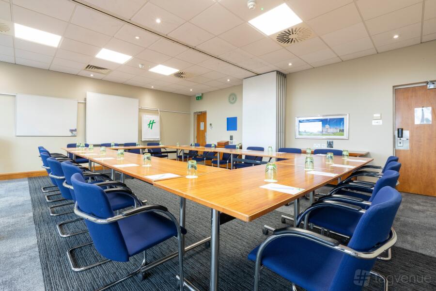 Caerleon Suite at