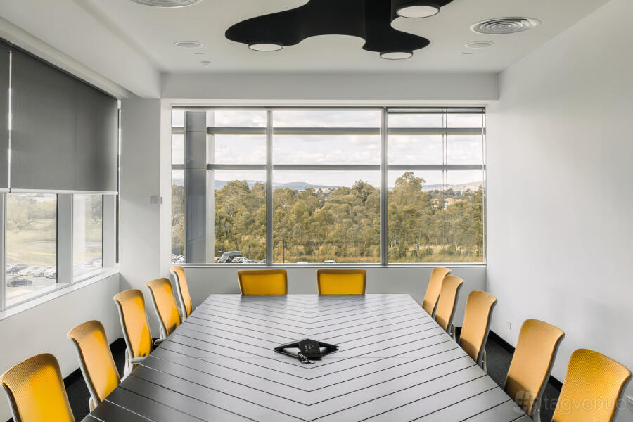 Lakeview Boardroom Lakeview Boardroom
