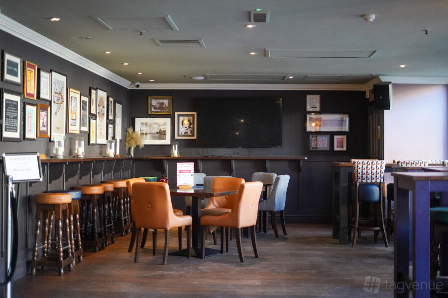 Private Room Private Room