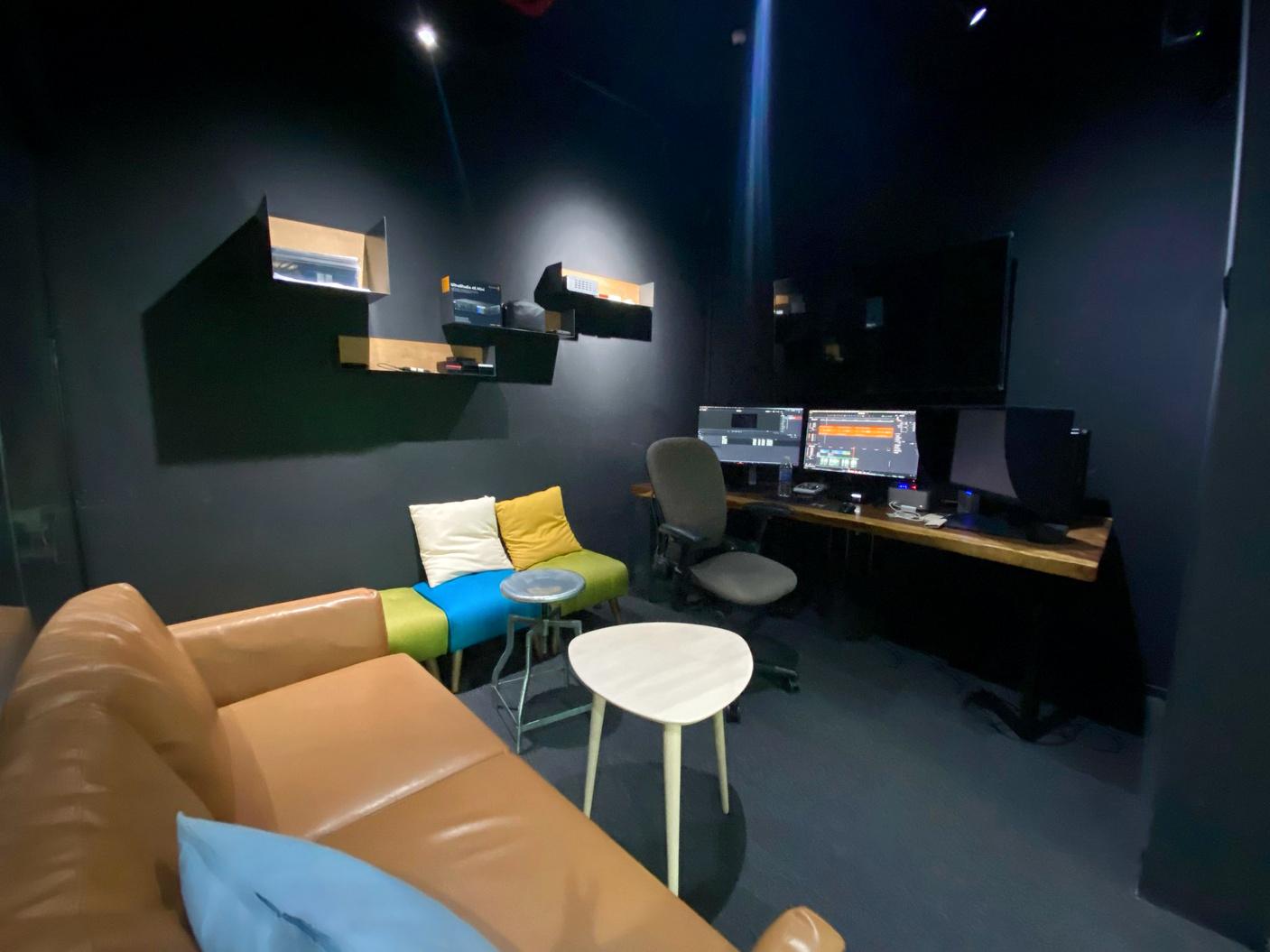Edit Room Simple Video Editing & Grading Suite - Sher's Spaces - Event Venue Rental ...