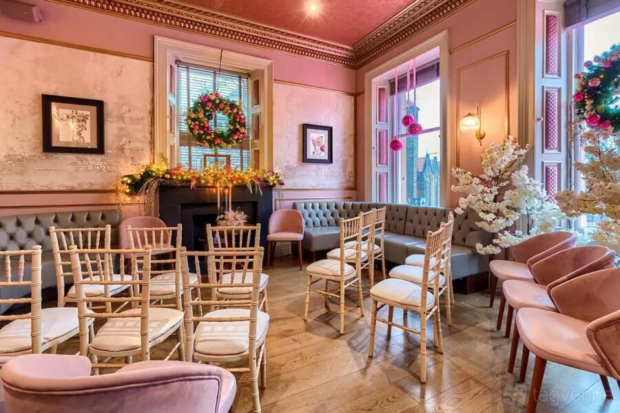 Parlour Room at