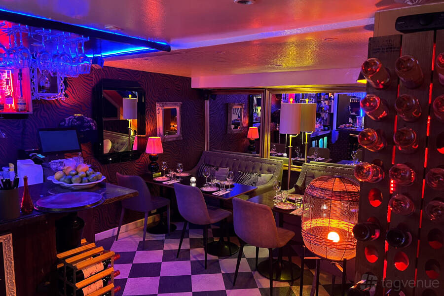 Downstairs/Bar Area at