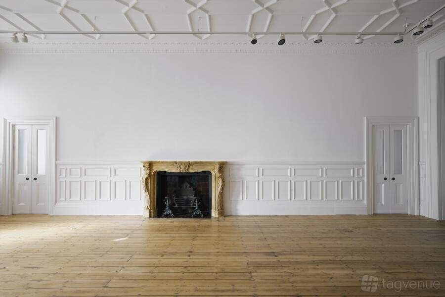 Gallery 11 at