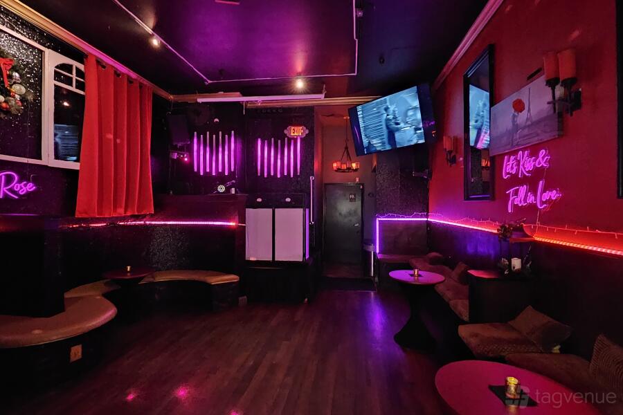 Entire Venue Entire Venue