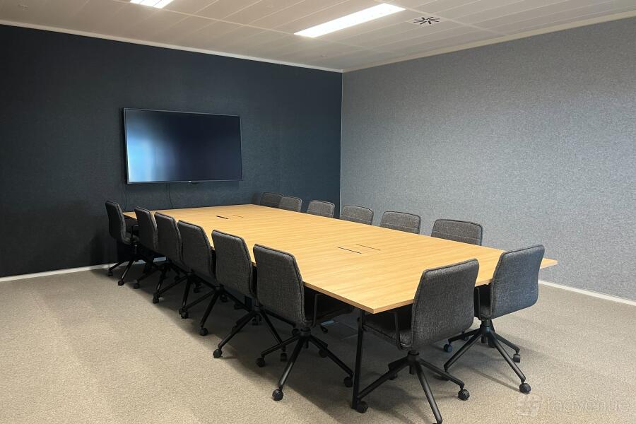 Boardroom 14-Seater 17.08 Boardroom 14-Seater 17.08