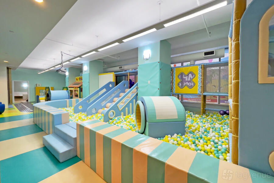 Entire Venue Entire Venue