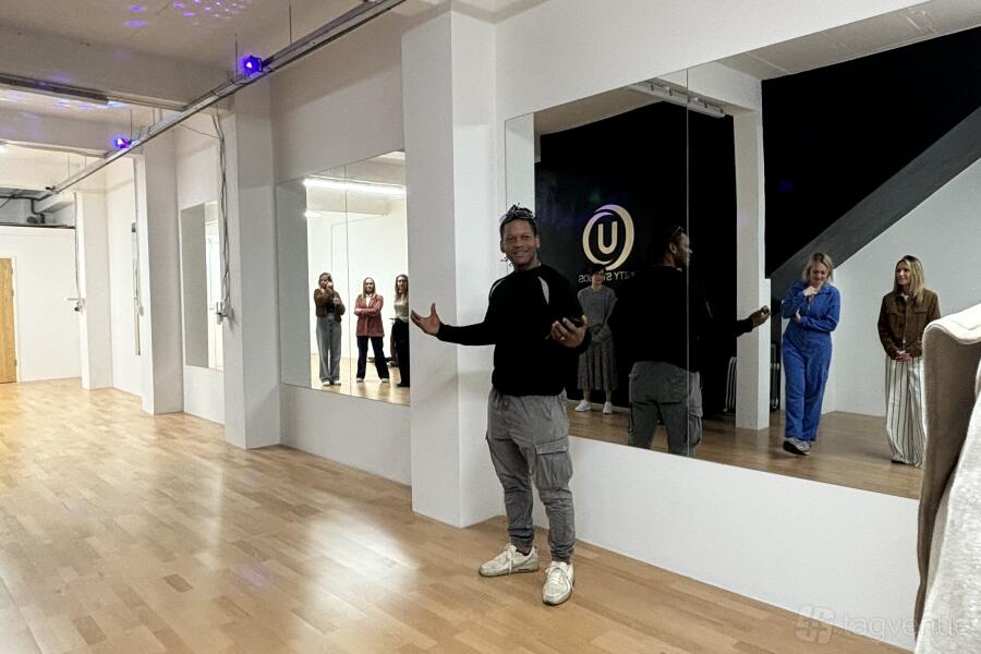 unity dance studio - unity studios bs2 - event venue... Unity Studios BS2 Venue Hire in Bristol | Reviews, Photos & Prices
