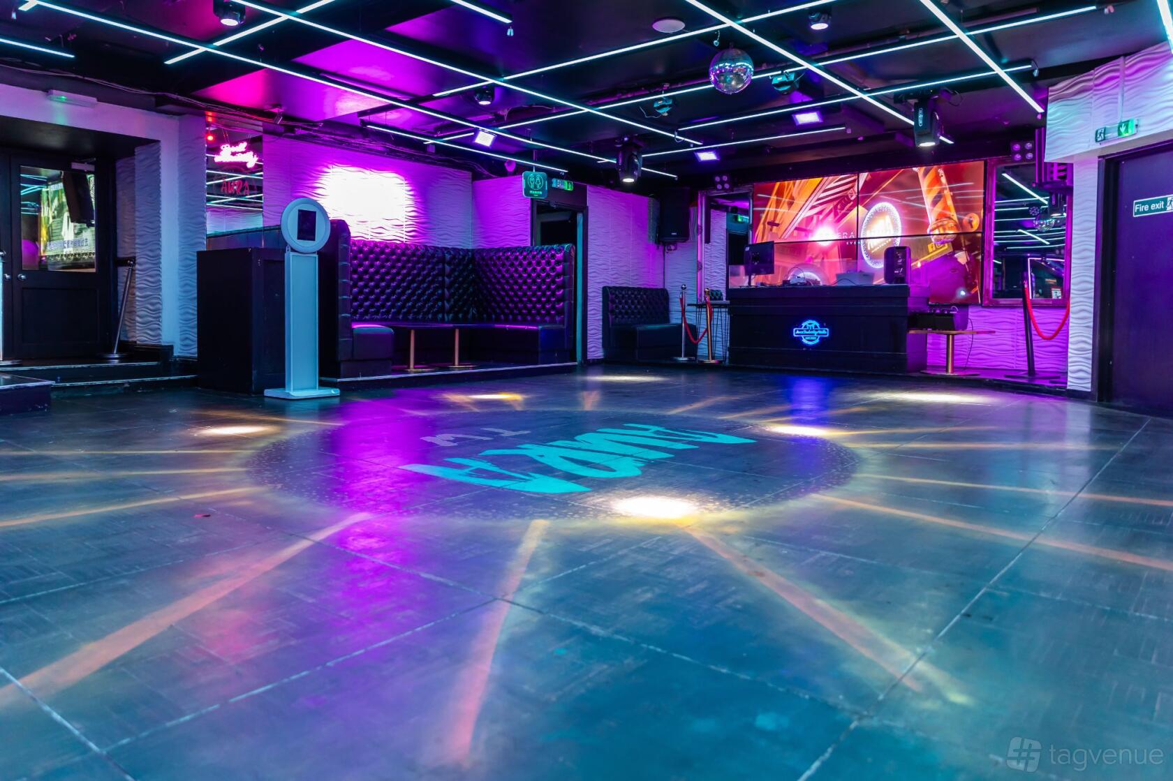 Azure Club Main Space - Aura - Event Venue Hire - Tagvenue.com