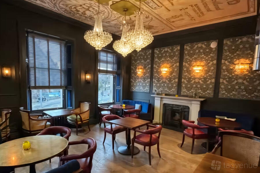 Tellers Room at