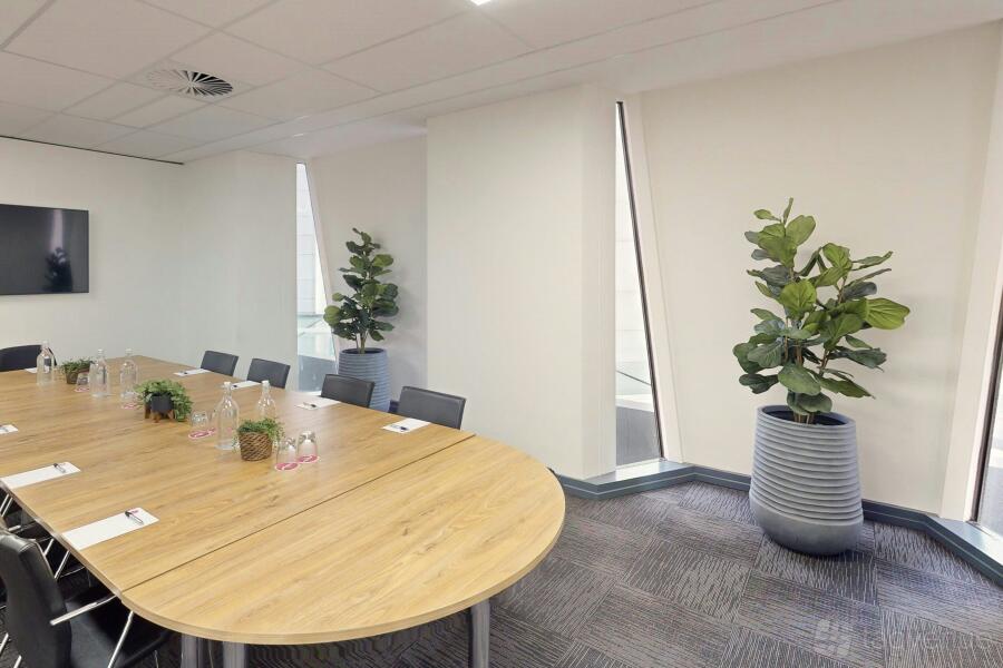 XL Boardroom XL Boardroom