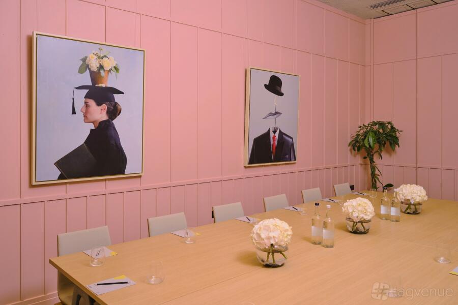 Creative Room 1 Creative Room 1