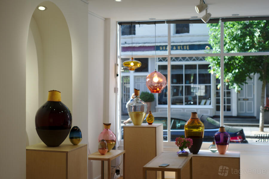 Entire Gallery Entire Gallery