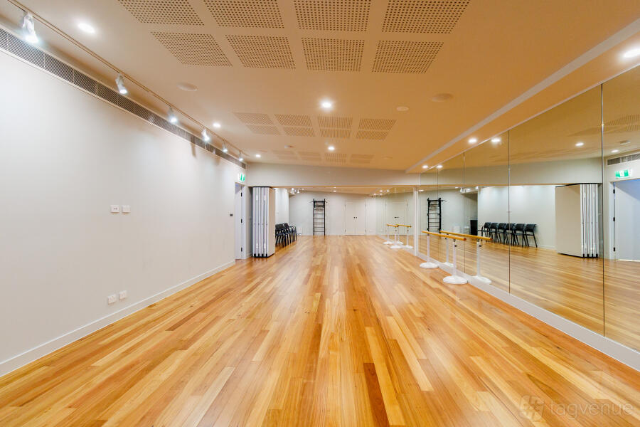 Studio 2 Studio 2