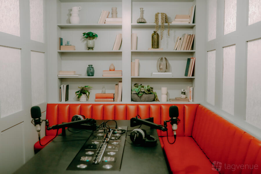 Broadwick Studio B Broadwick Studio B