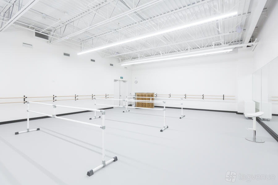 Studio 3 Studio 3