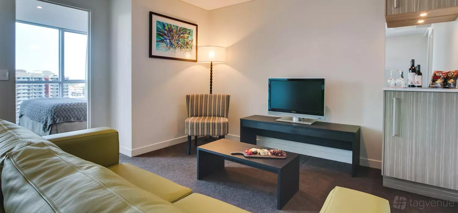 Point R40 Lodge Point Hotel Venue Hire in Brisbane | Reviews, Photos & Prices