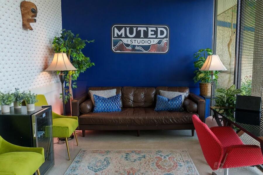 Muted Studio Muted Studio