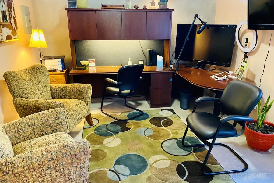 Private Office Private Office