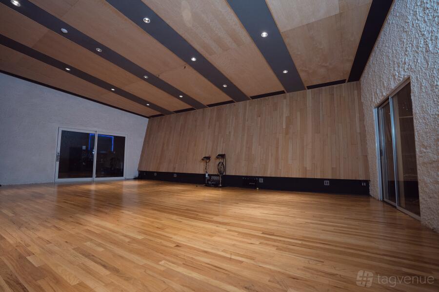 Live Room Live Room