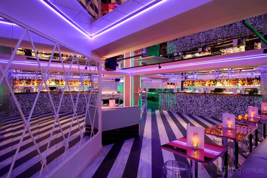 Main Bar Main Bar