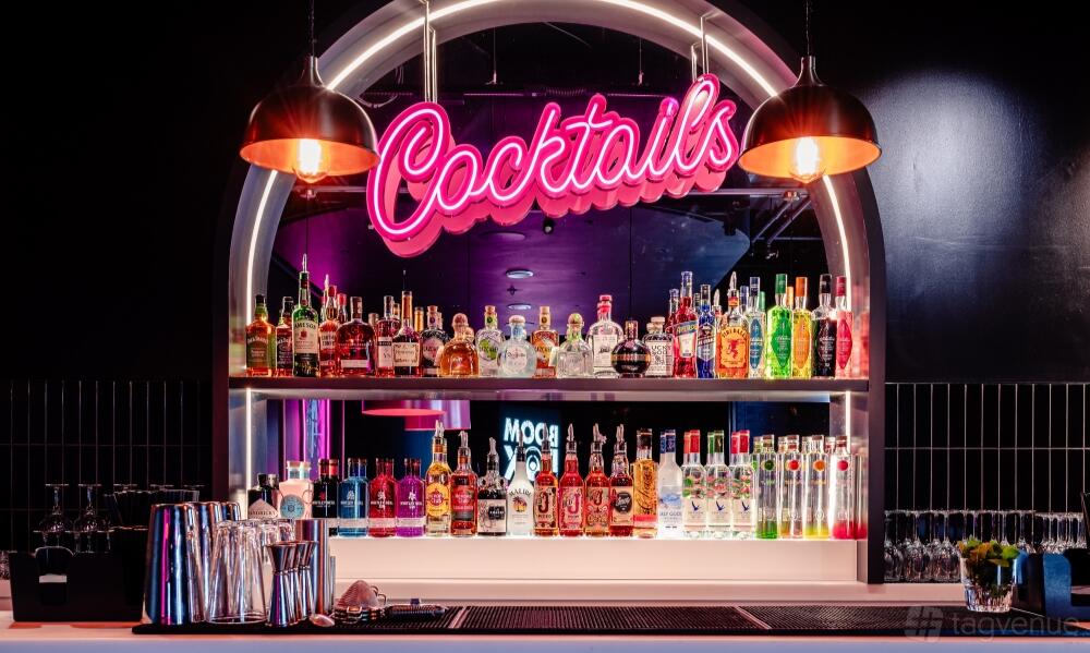 Cocktails & Karaoke - Boom Battle Bar The O2 - Event Venue Hire ...