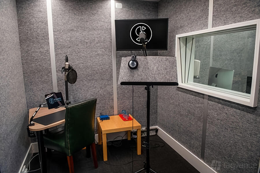 Studio 2 Studio 2