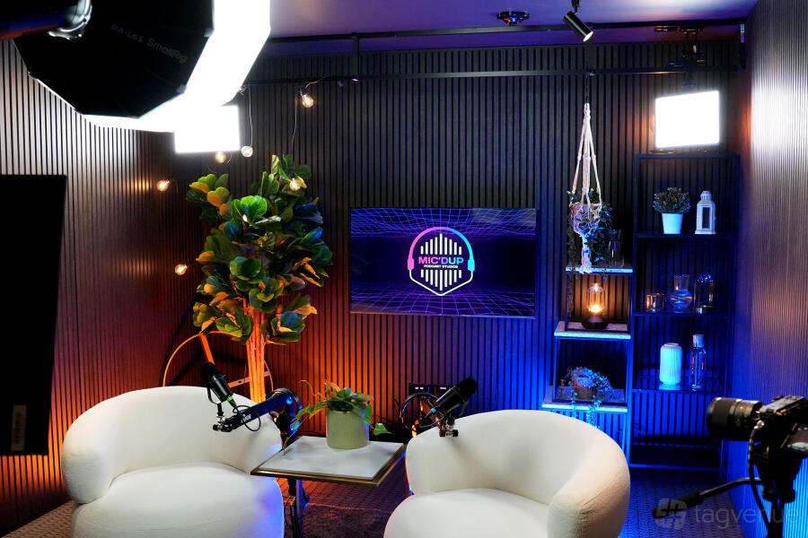 Studio 1 Studio 1