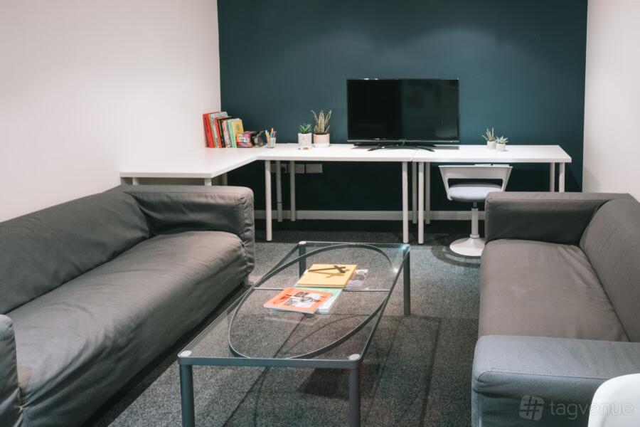 Meeting Room Meeting Room