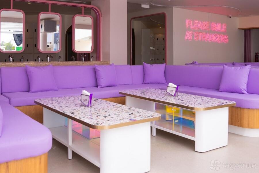 VIP Private Lounge VIP Private Lounge