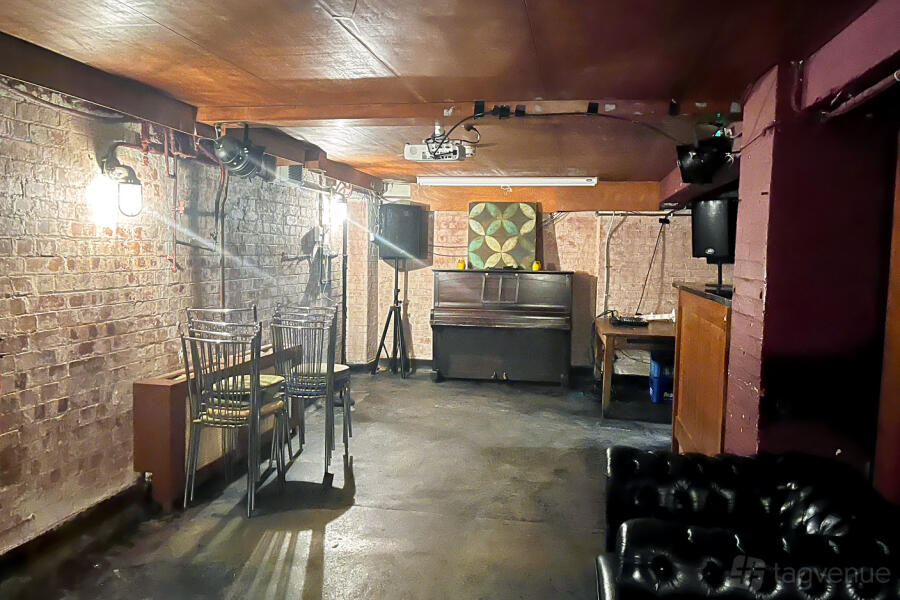 Entire Venue Entire Venue