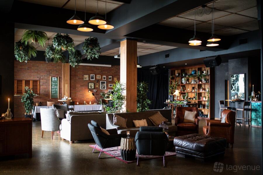 The Cocktail Bar - Loft West End - Event Venue Hire - Tagvenue.com