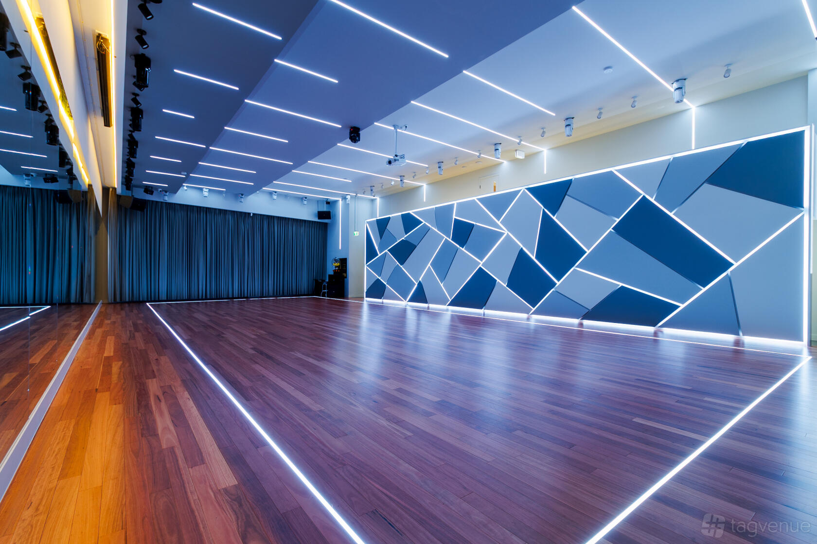Grand Hall - Dance Innovation Team - Event Venue Hire - Tagvenue.com