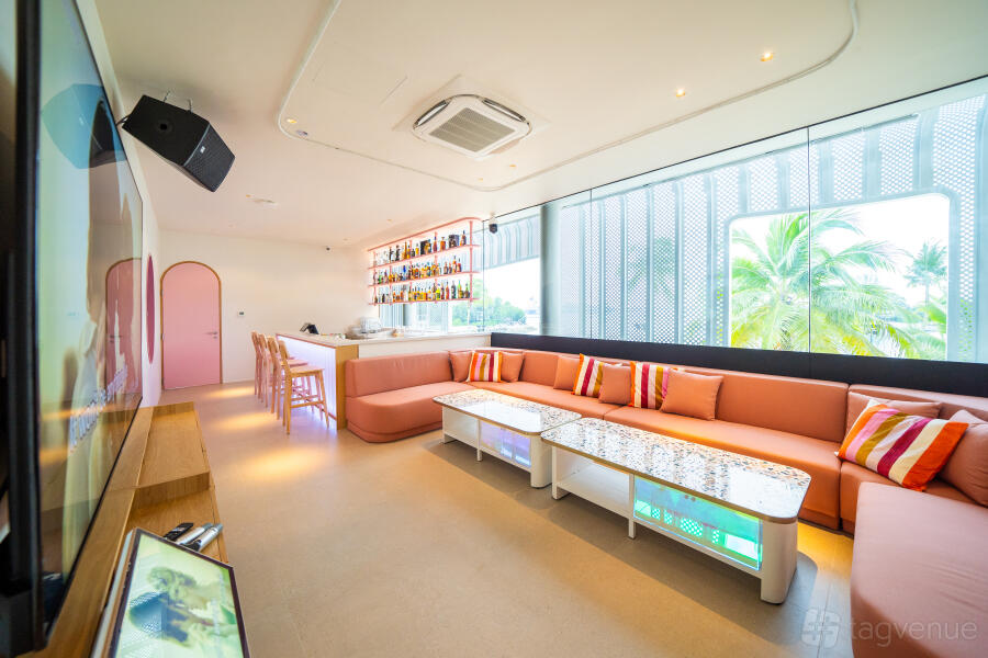 VIP Paradise Suite at
