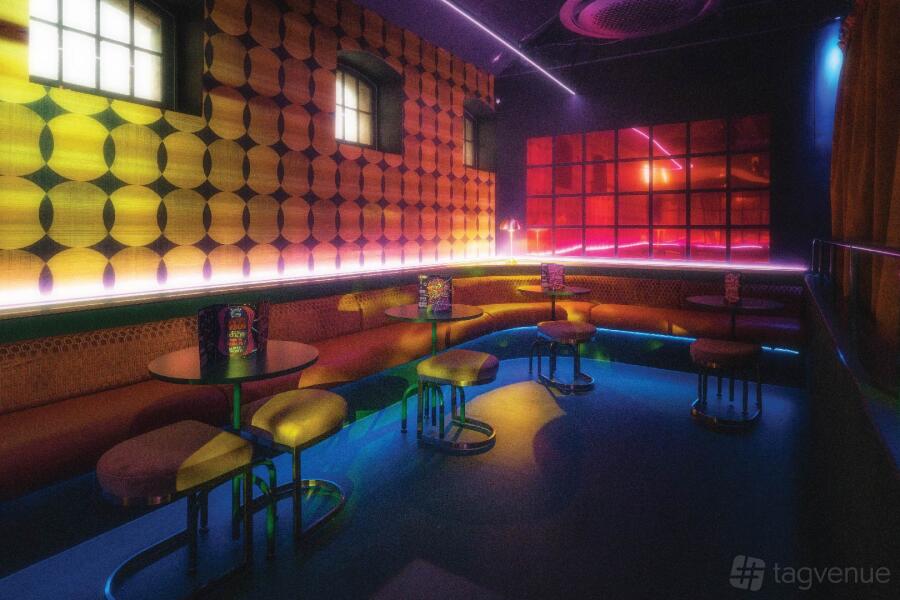 Mezzanine at Gloria's