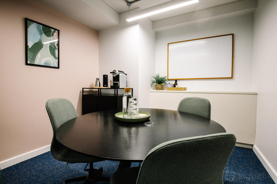 Forth Meeting Room Forth Meeting Room