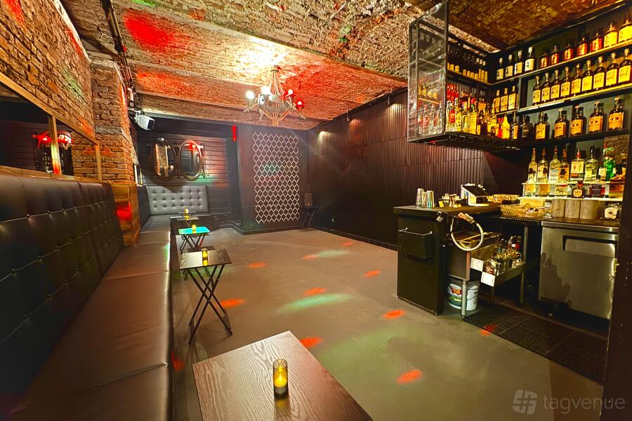 Whole Venue Whole Venue
