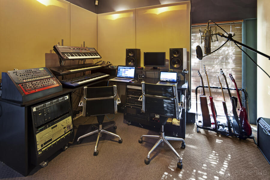 Vocal Booth/Production Suite Vocal Booth/Production Suite