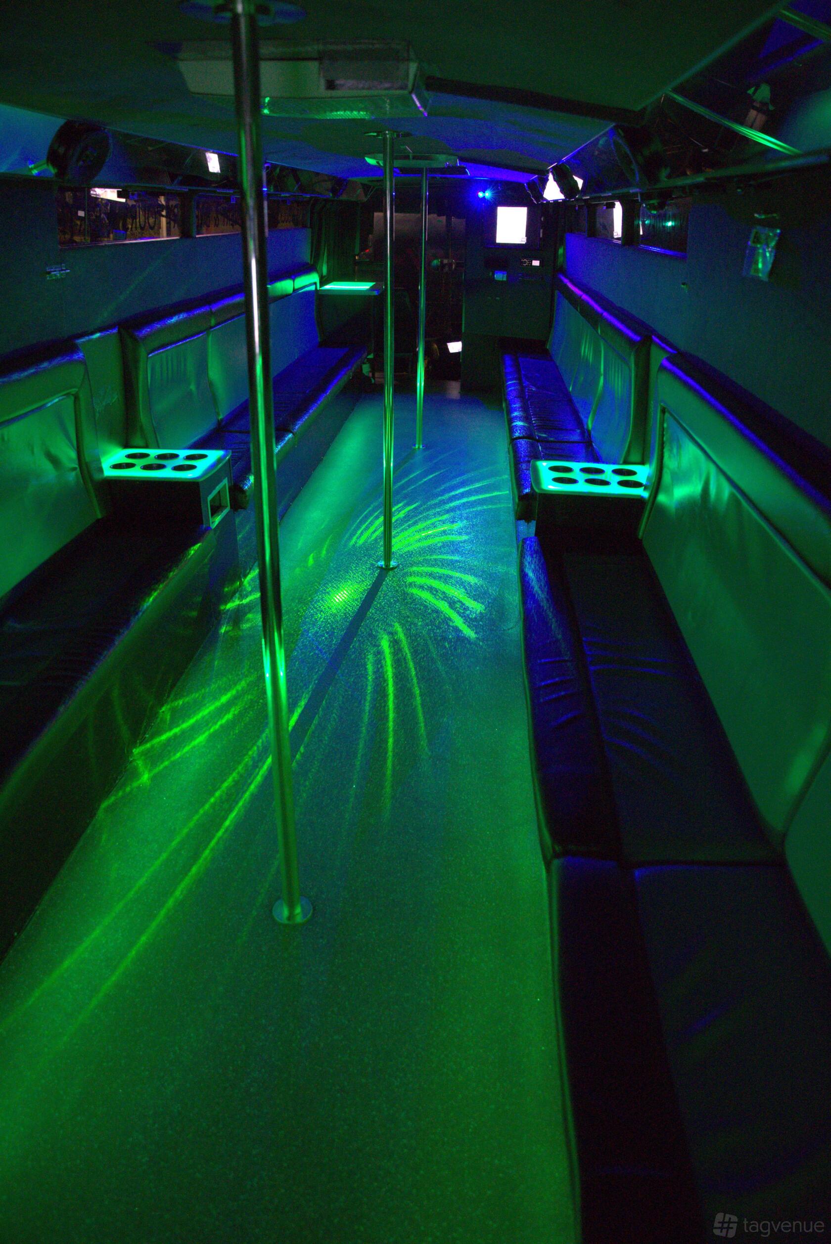 Vip Limo Bus 38-seat VIP Limo Bus - The Venga Bus - Event Venue Hire - Tagvenue.com