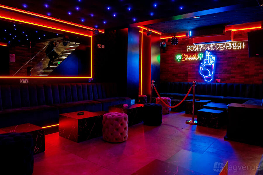 Entire Venue Entire Venue