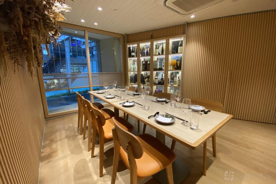 Private Room Private Room