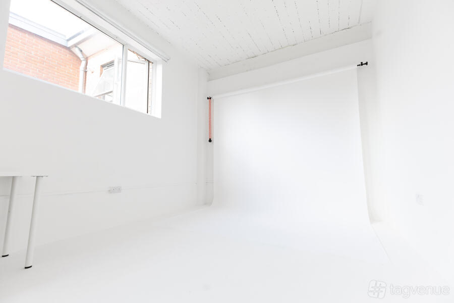 Photo/Video Studio 6 of 6 Photo/Video Studio 6 of 6