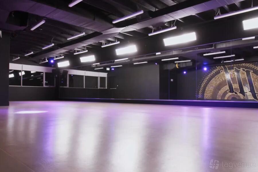 Studio 2 Studio 2