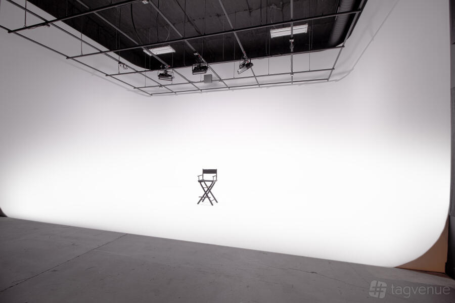 3 Wall White Cyc Studio at 4 The One Studio