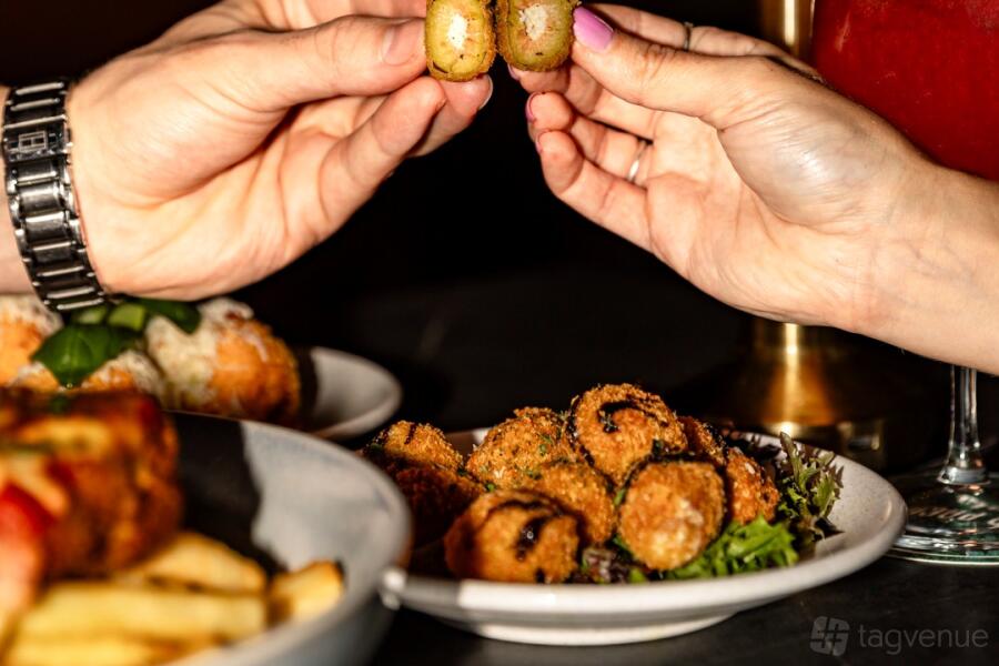 Bar Pacino Venue Hire in Brisbane | Photos & Prices