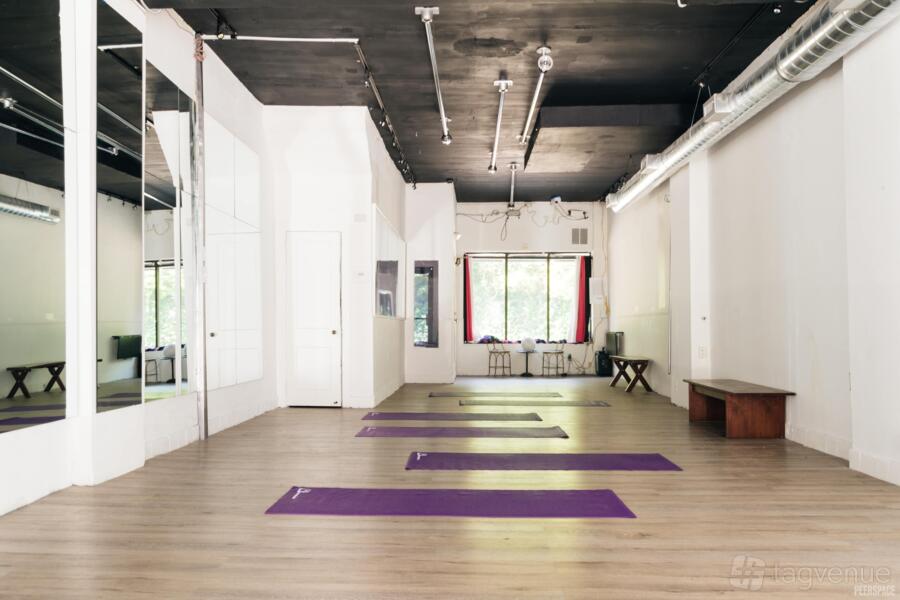 Dance Studio at RENT MY STUDIO PHILLY