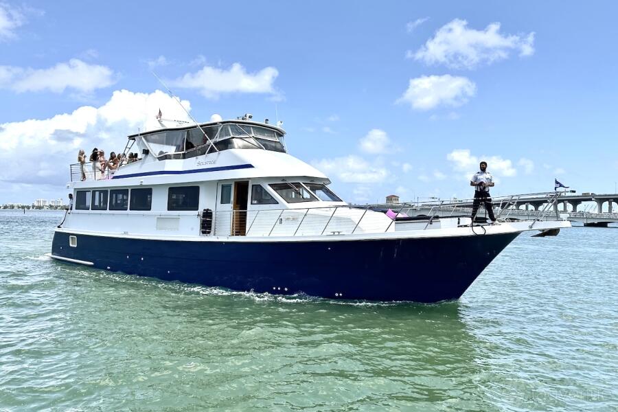 80' Solstice 80' Solstice