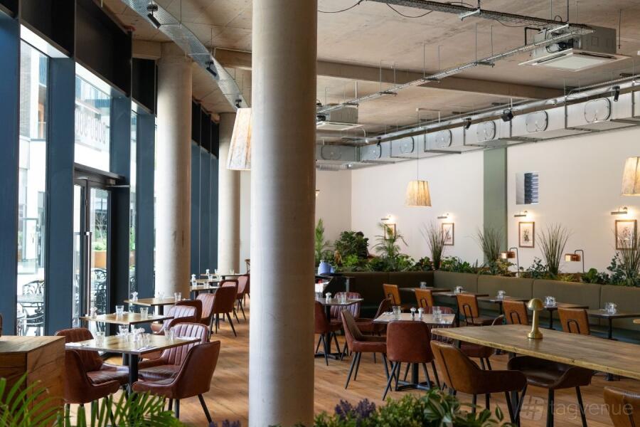 Main Restaurant Dining Area Main Restaurant Dining Area
