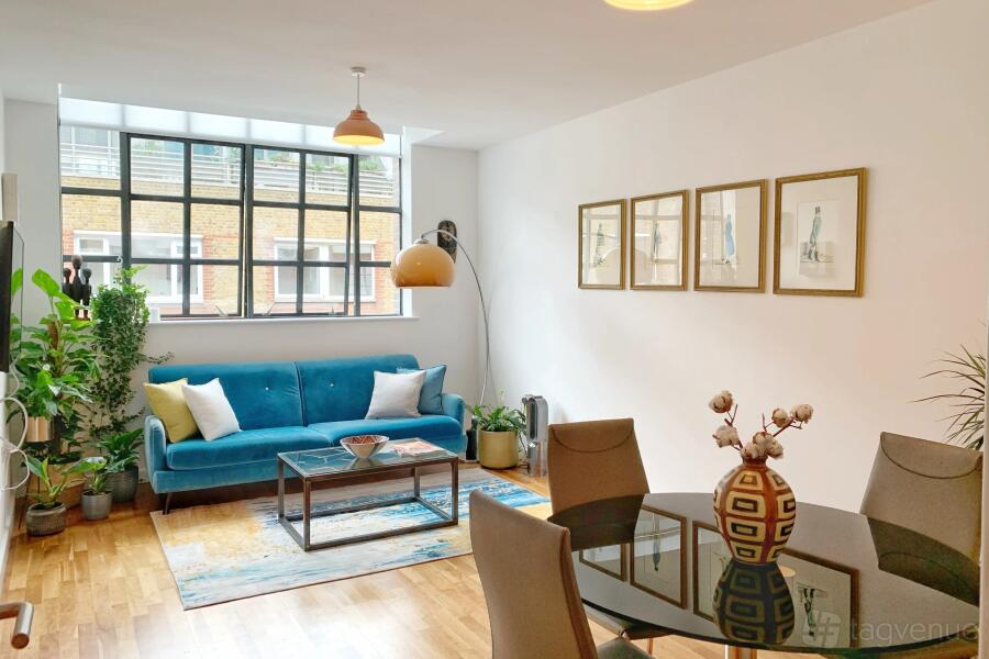 Apartment Apartment