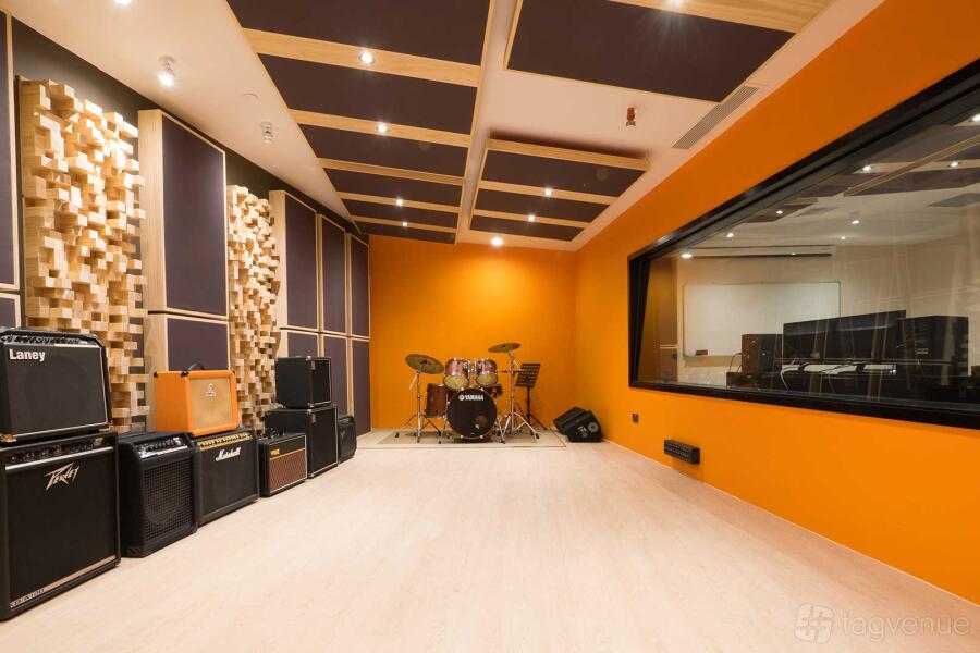 Recording Studio(No Engineer) Recording Studio(No Engineer)